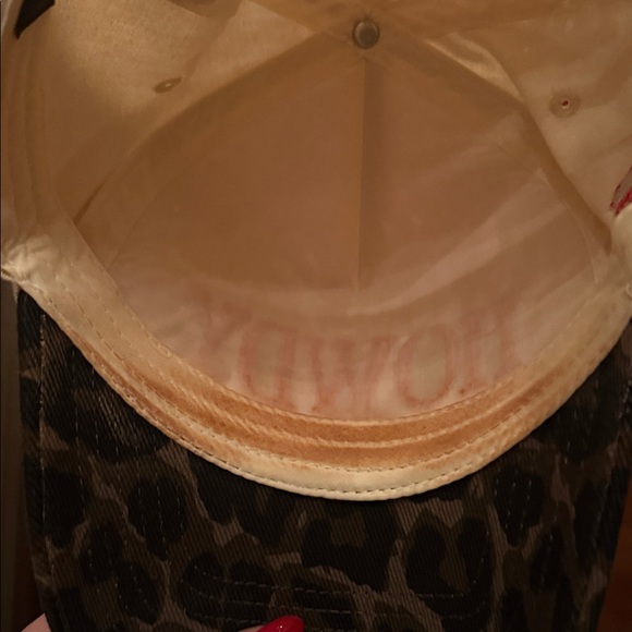 Buckle Cream and Brown 'Howdy' Hat - Picture 3 of 8